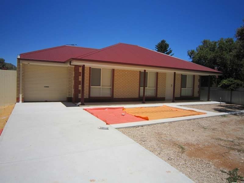 4 Leslie McIntyre Avenue, Salisbury Downs SA 5108