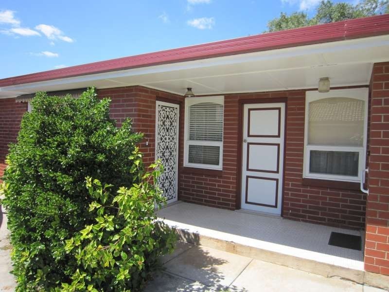 4/17 Anthony Street, Largs Bay SA 5016