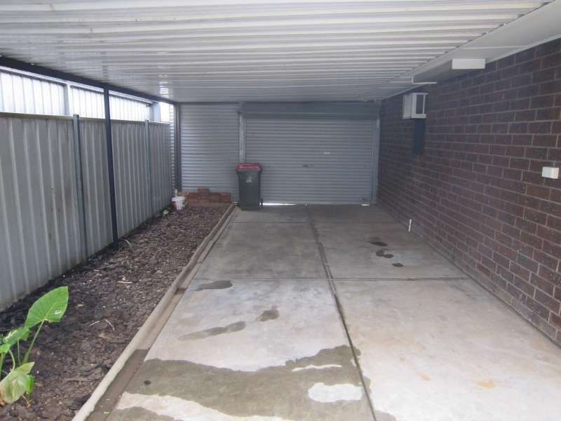 21 Bond Avenue, Burton SA 5110