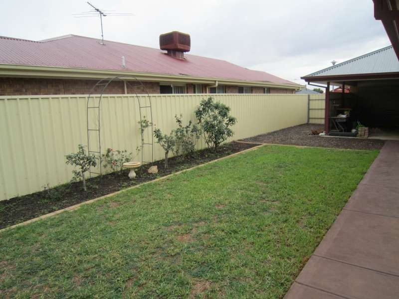27 Grace Boulevard, Smithfield Plains SA 5114