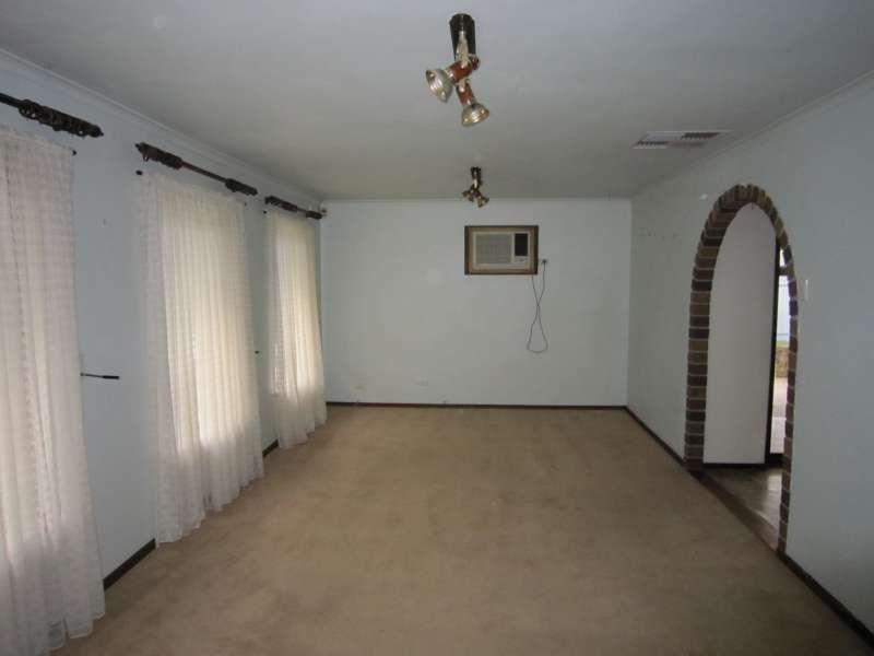 11 Dexter Drive, Salisbury East SA 5109