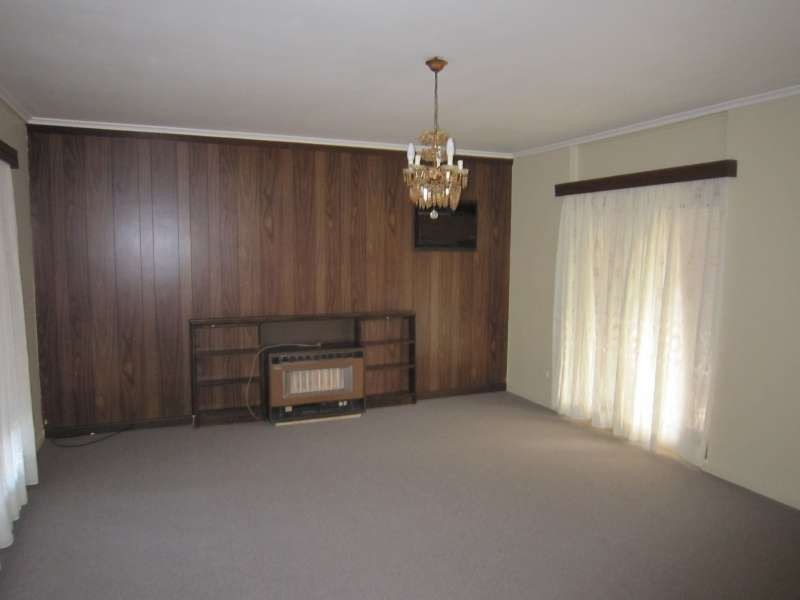 2 Jarman Avenue, Salisbury East SA 5109