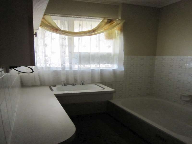 2 Jarman Avenue, Salisbury East SA 5109