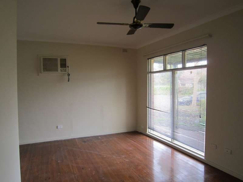 17 Gould Road, Elizabeth Park SA 5113