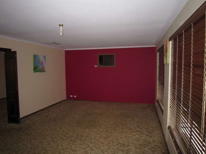 4 Buckland Street, Parafield Gardens SA 5107