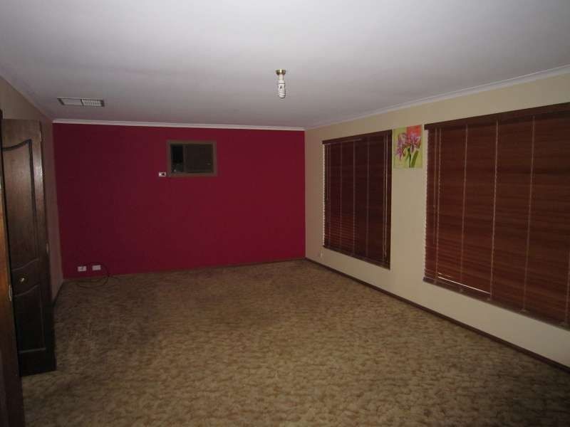 4 Buckland Street, Parafield Gardens SA 5107