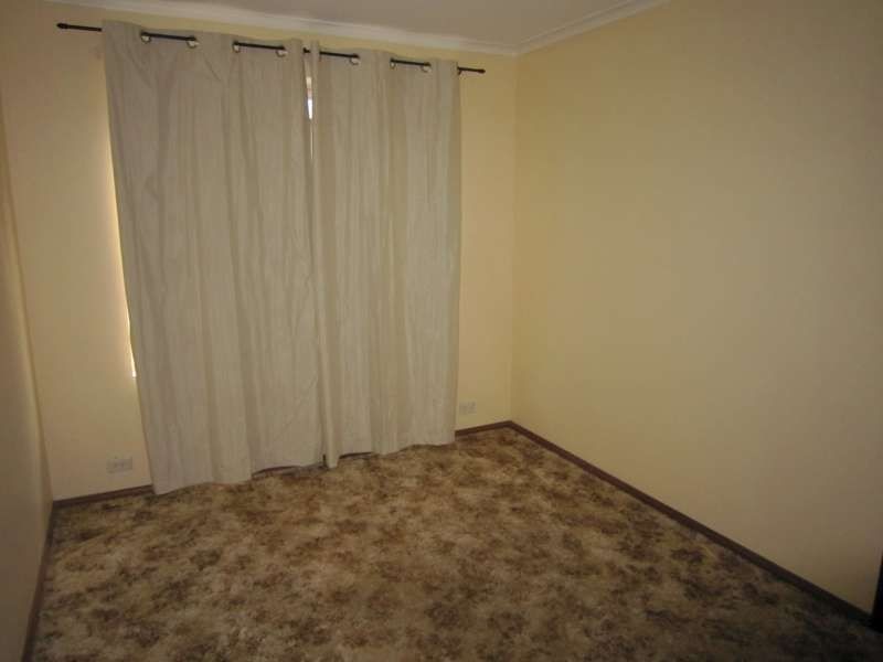 4 Buckland Street, Parafield Gardens SA 5107