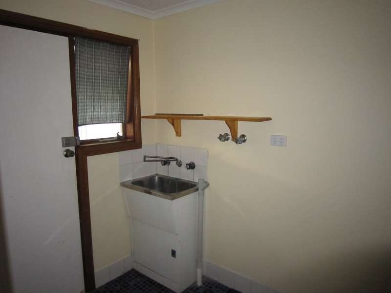 4 Buckland Street, Parafield Gardens SA 5107