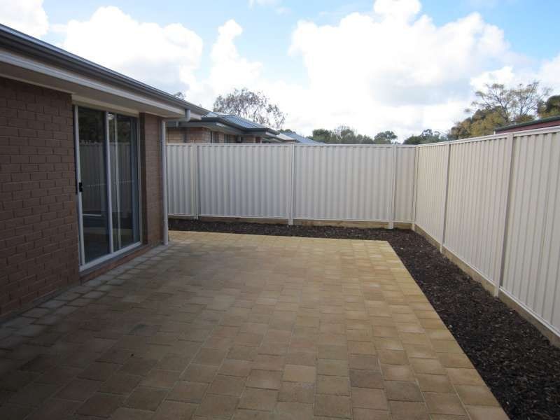 2/44 Charlotte Drive, Smithfield SA 5114
