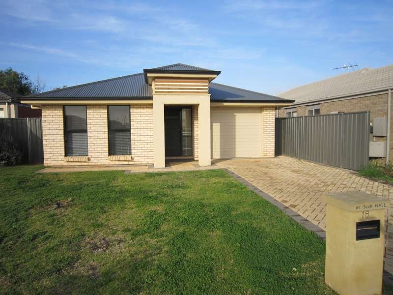 18 Oakwood Circuit, Munno Para West SA 5115