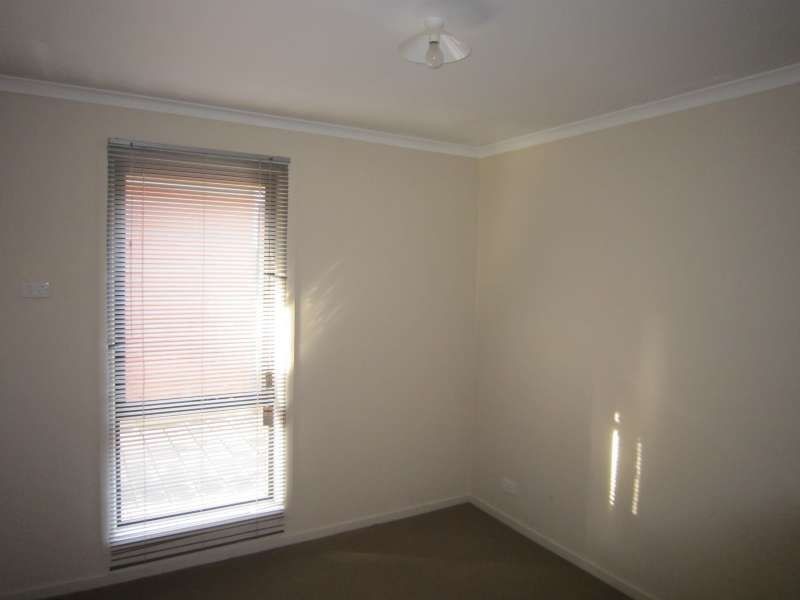 18 Oakwood Circuit, Munno Para West SA 5115