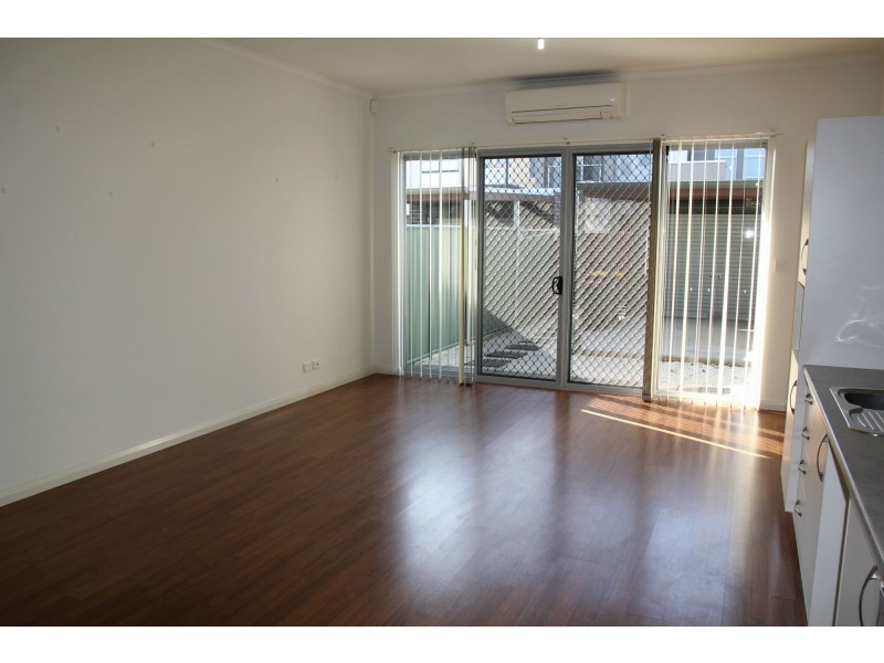 12 Wentworth Street, Mawson Lakes SA 5095