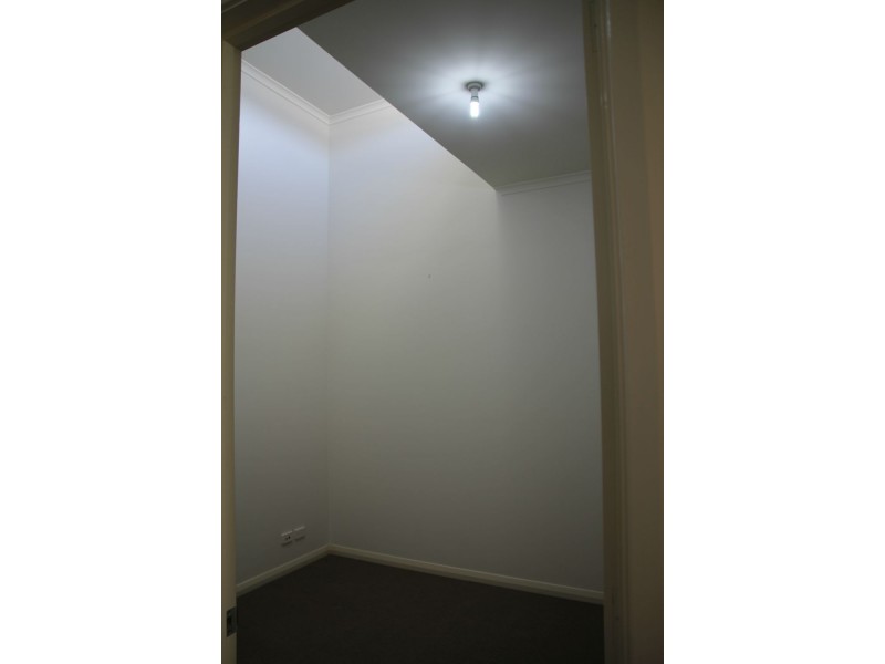 12 Wentworth Street, Mawson Lakes SA 5095