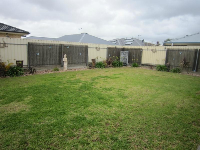9 McLaren Court, Munno Para West SA 5115