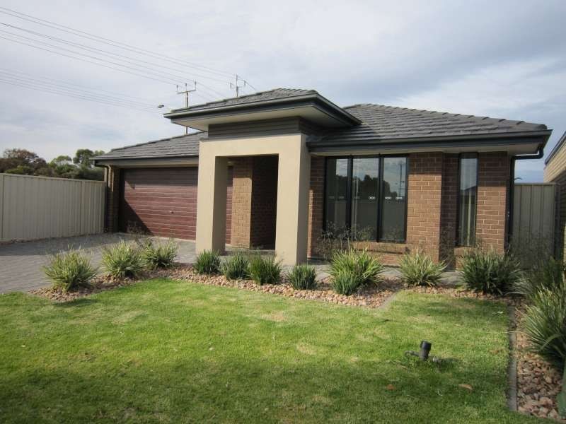 27 Kinross Avenue, Burton SA 5110