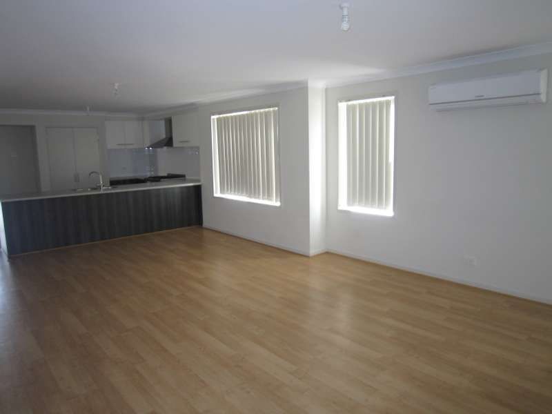 27 Kinross Avenue, Burton SA 5110