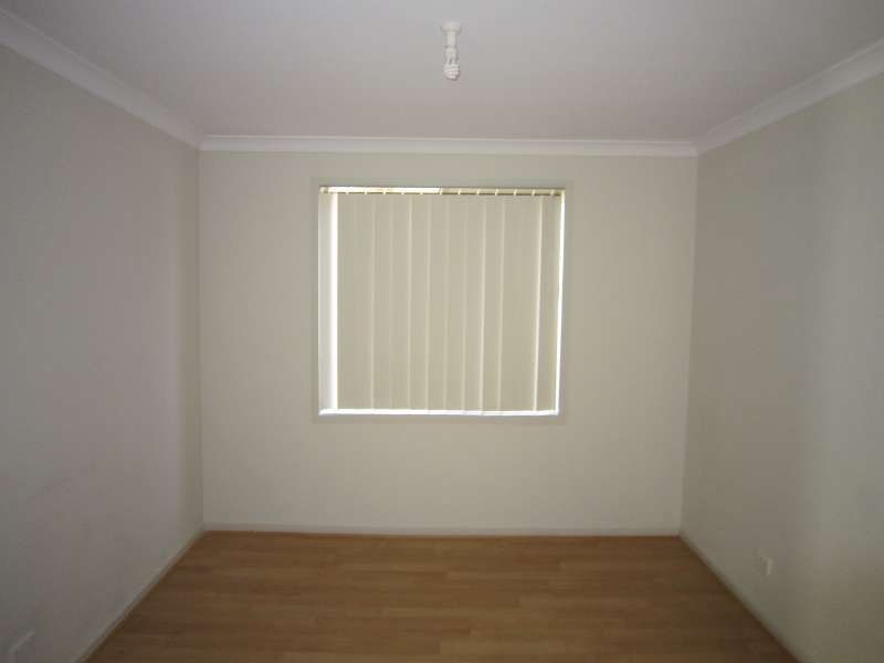 27 Kinross Avenue, Burton SA 5110