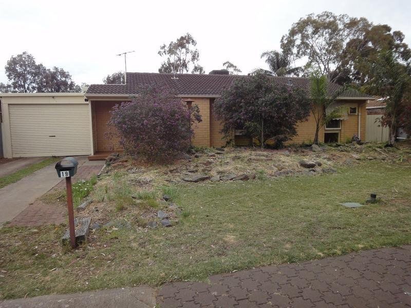 19 Heathersett Drive, Salisbury Park SA 5109