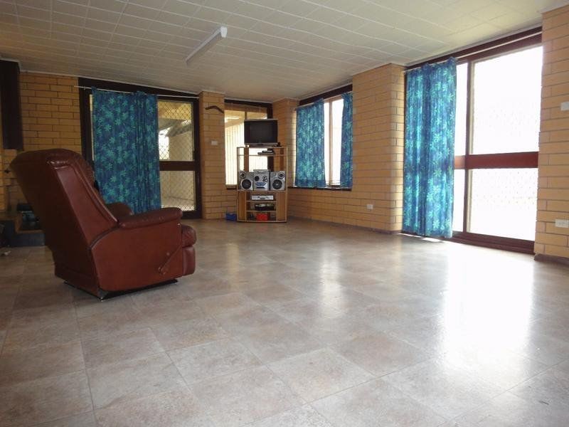 19 Heathersett Drive, Salisbury Park SA 5109