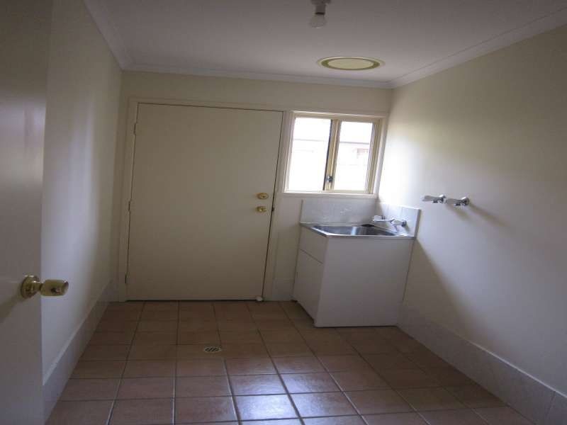 57 President Avenue, Andrews Farm SA 5114
