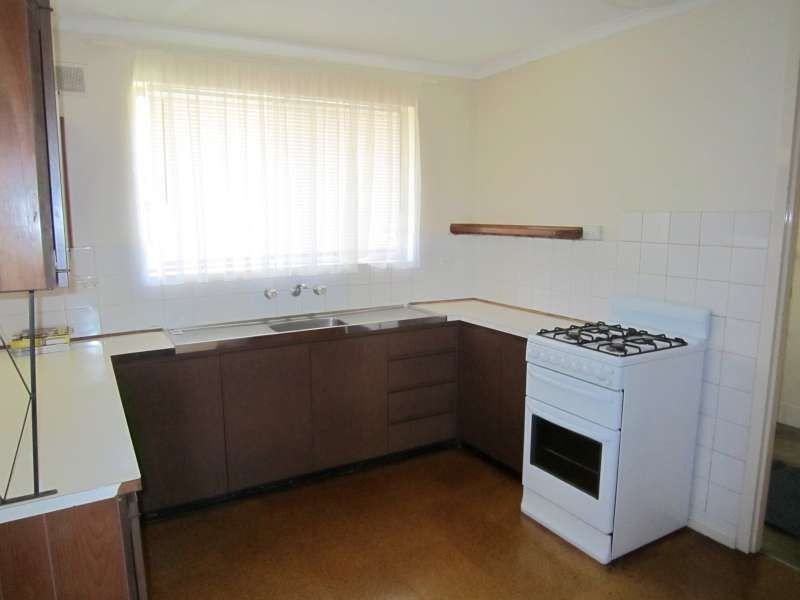 1 Walnut Avenue, Parafield Gardens SA 5107