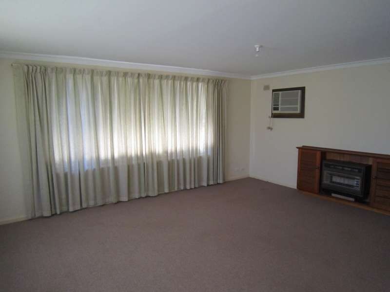 1 Walnut Avenue, Parafield Gardens SA 5107