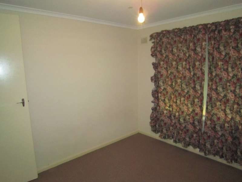 1 Walnut Avenue, Parafield Gardens SA 5107
