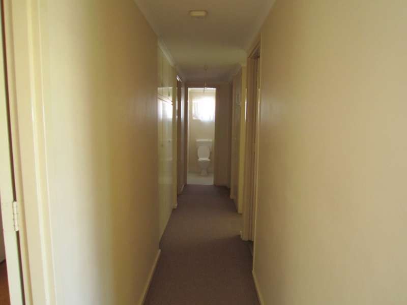 1 Walnut Avenue, Parafield Gardens SA 5107