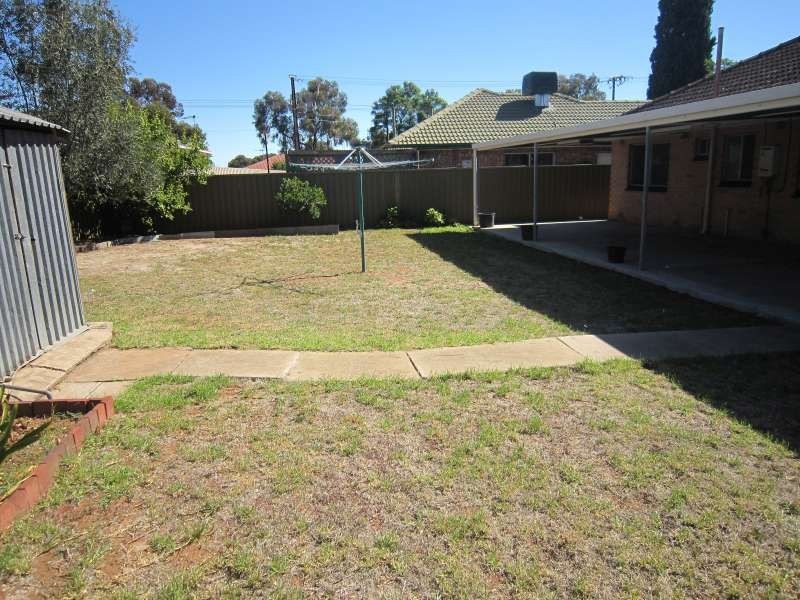 32 Barbara Street, Salisbury East SA 5109