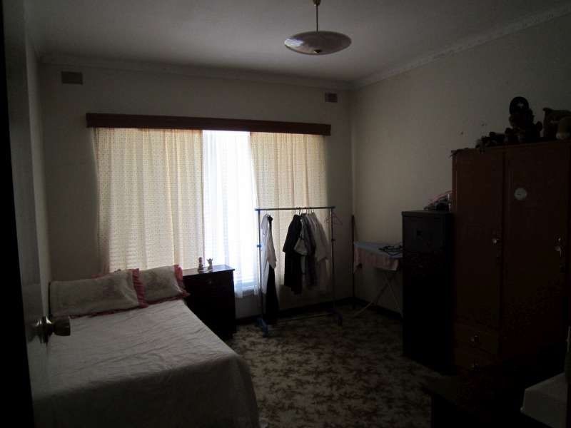 10 Eric Street, Ridgehaven SA 5097