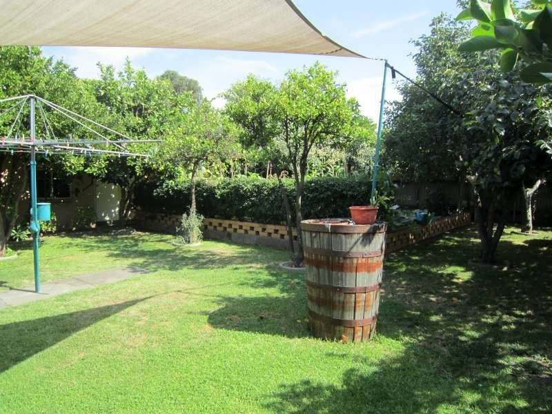 10 Eric Street, Ridgehaven SA 5097