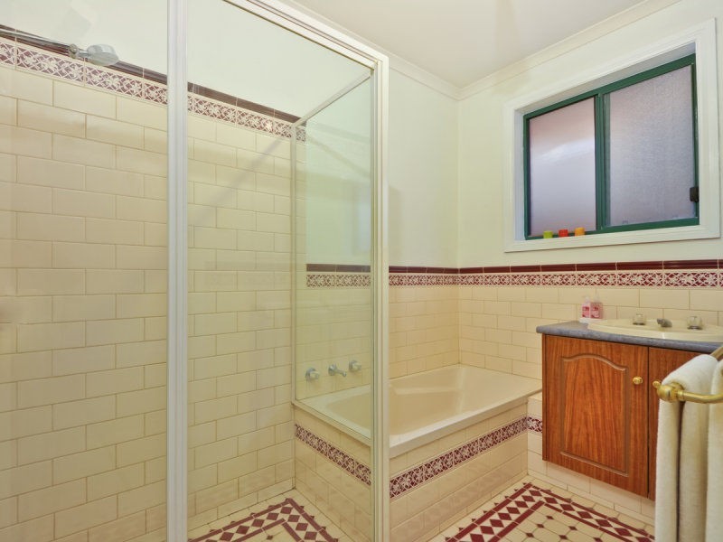 13 Rotz Court, Golden Grove SA 5125