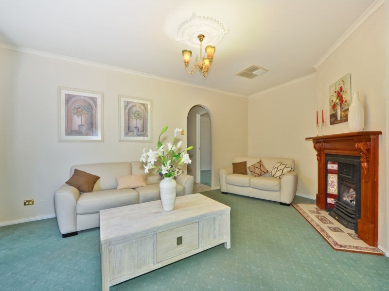 13 Rotz Court, Golden Grove SA 5125