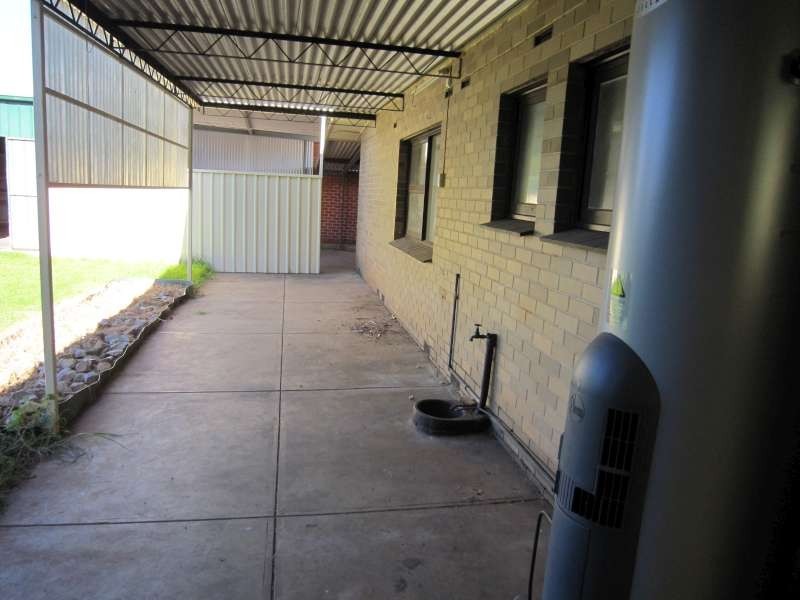 27 Burley Road, Elizabeth Vale SA 5112