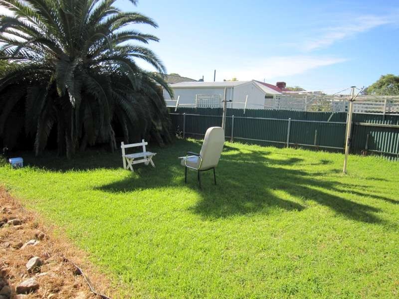 27 Burley Road, Elizabeth Vale SA 5112