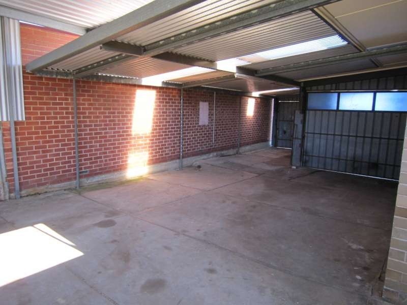 27 Burley Road, Elizabeth Vale SA 5112