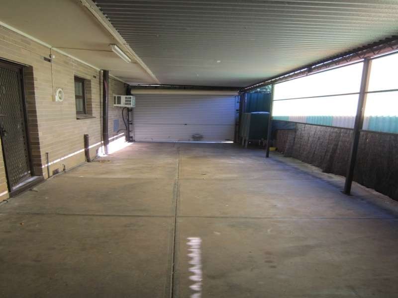 27 Burley Road, Elizabeth Vale SA 5112