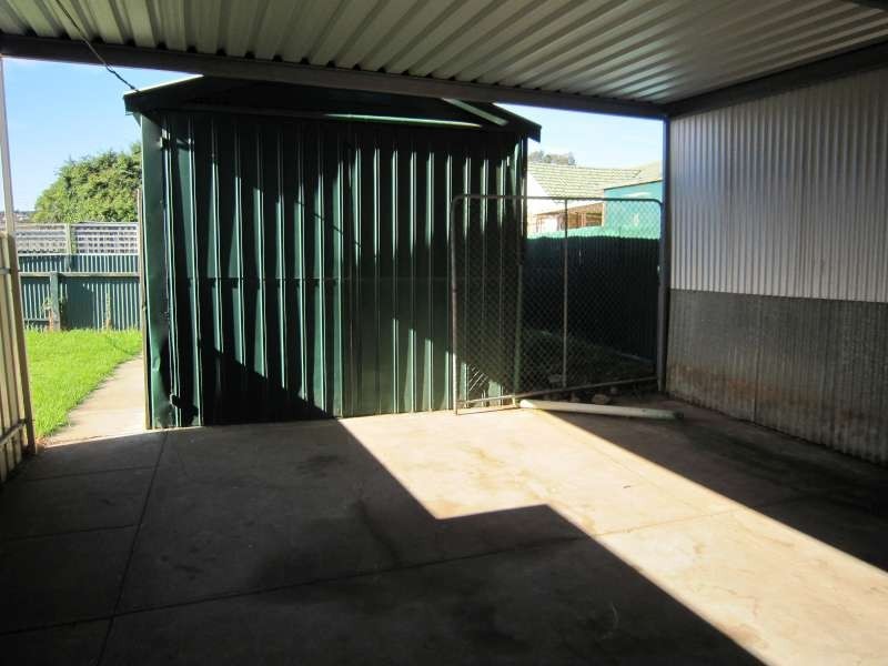 27 Burley Road, Elizabeth Vale SA 5112