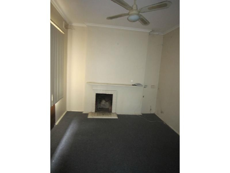 12 Jeffries Road, Elizabeth South SA 5112
