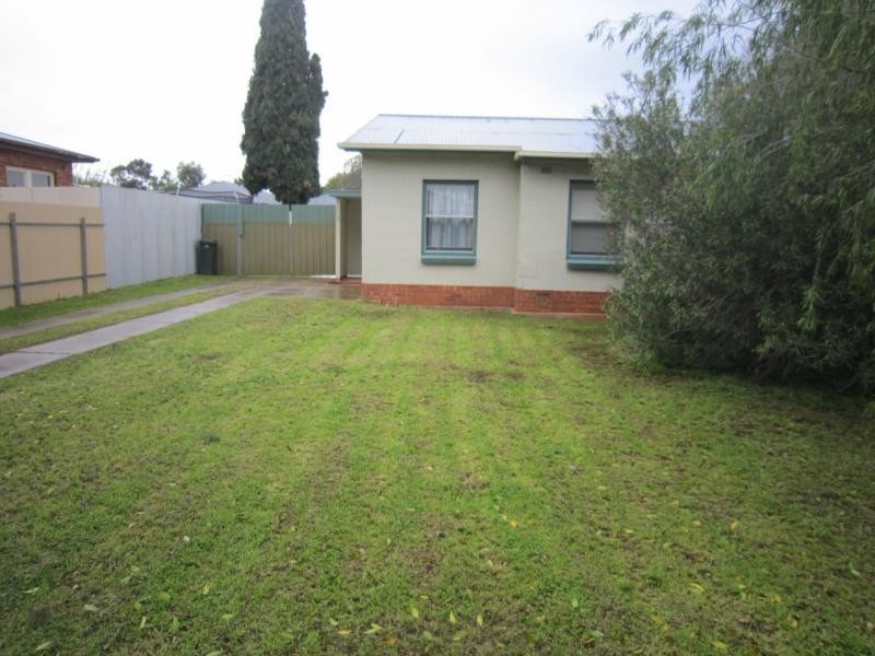 16 Davey Road, Elizabeth Park SA 5113