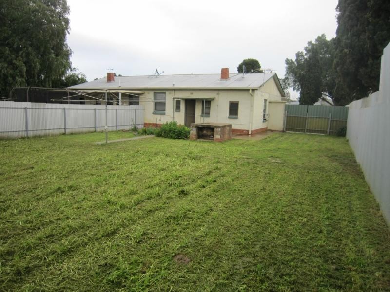 16 Davey Road, Elizabeth Park SA 5113
