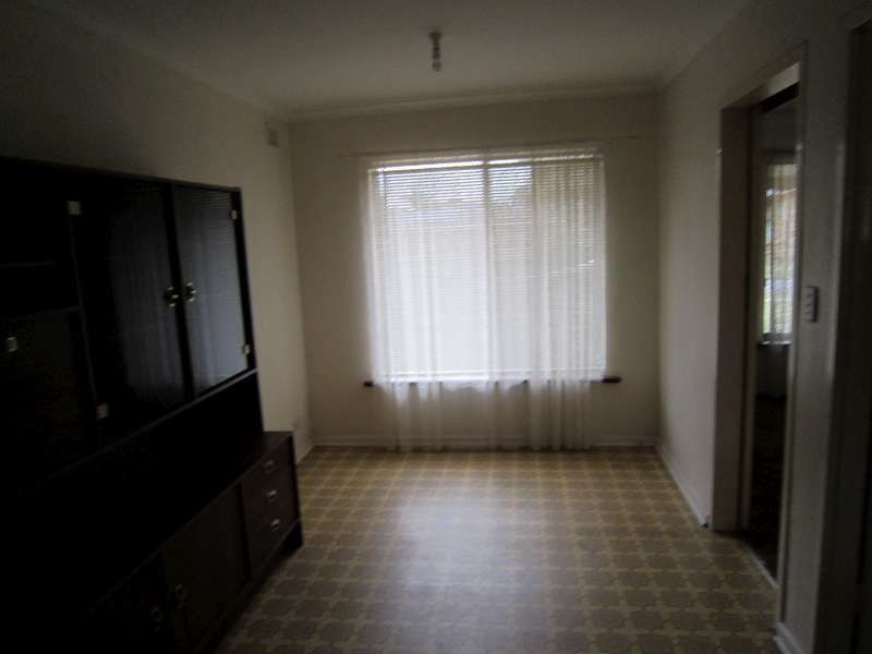 13 Dublin Avenue, Salisbury Downs SA 5108