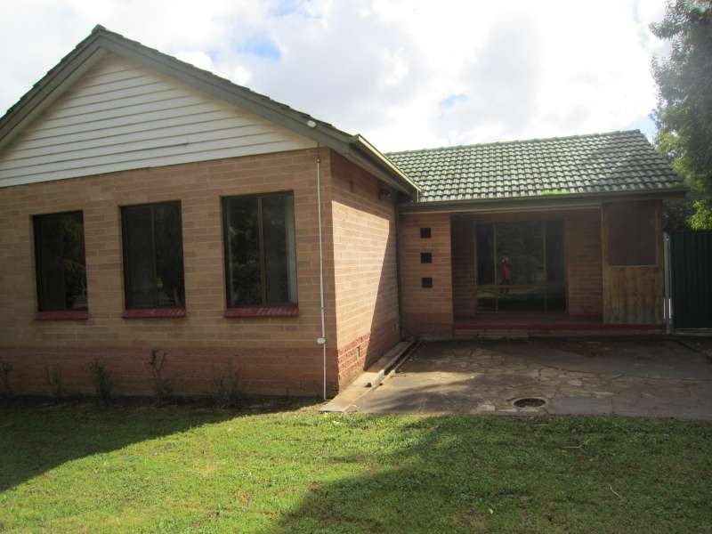 33 Ifould Road, Elizabeth Park SA 5113