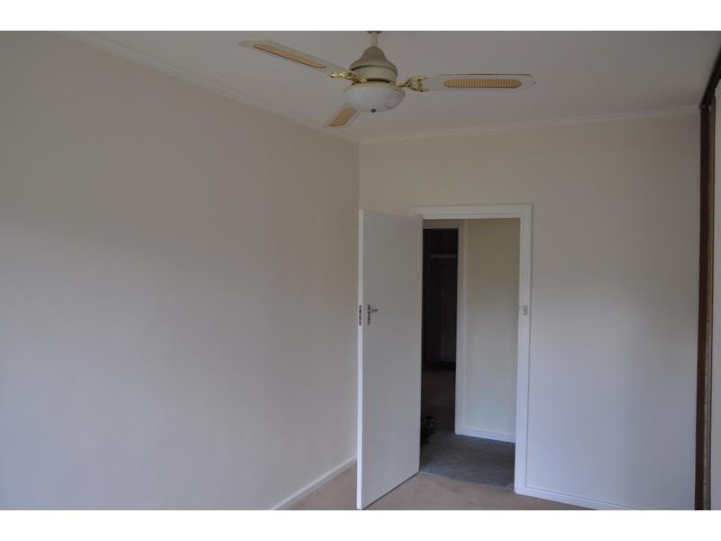 33 Ifould Road, Elizabeth Park SA 5113