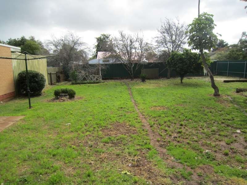 33 Ifould Road, Elizabeth Park SA 5113