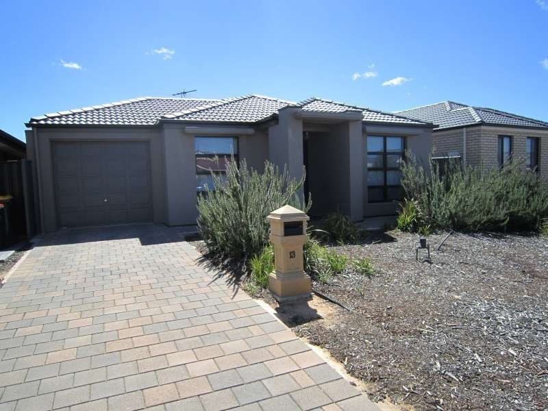 13 Oakwood Circuit, Munno Para West SA 5115