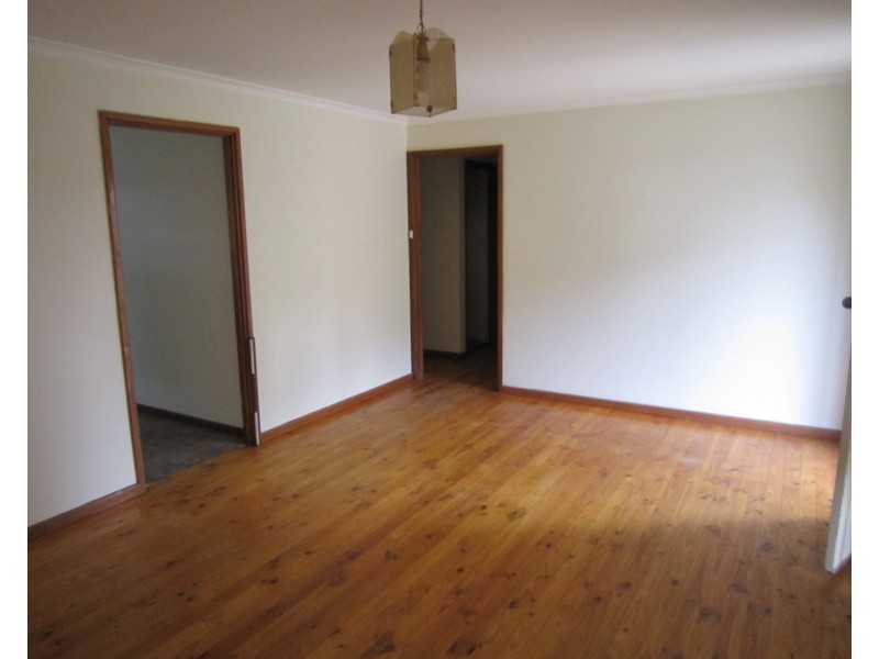 24 Illalong Crescent, Munno Para SA 5115