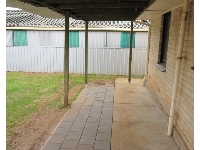 24 Illalong Crescent, Munno Para SA 5115