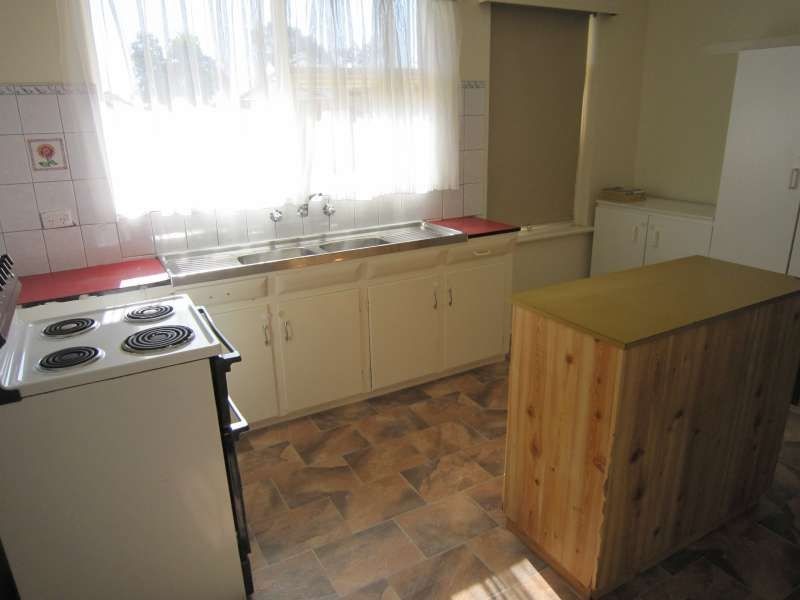 10 Spains Road, Salisbury SA 5108