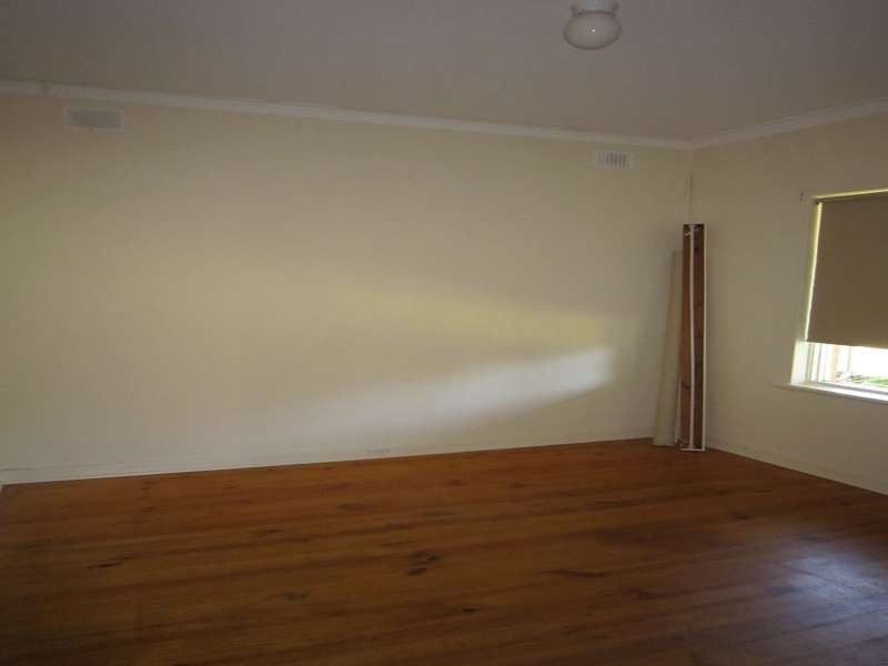 10 Spains Road, Salisbury SA 5108